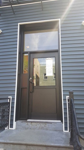Resodentail half panel door installation service in New York
